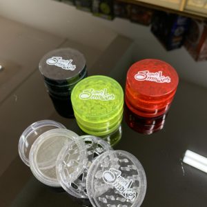 Moledor 4 Partes Colores Plástico - Super Smoker